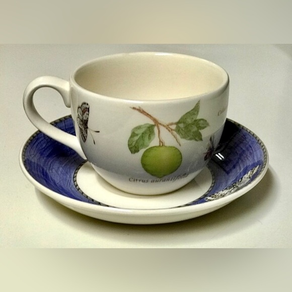 Vintage WEDGWOOD SARAH’S GARDEN England 1759 Queens Ware Teacup and Saucer - Picture 1 of 8
